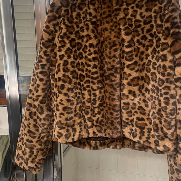 Kensie Animal Print Faux Fur Jacket - Picture 6 of 10